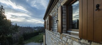 Apartment in country house close to Portonovo and Mount Conero
