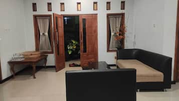 Family Villa | Living area