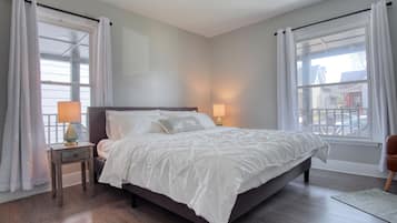 4 slaapkamers, een strijkplank/strijkijzer, wifi, beddengoed