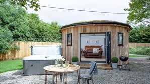 Unclassified image, 2 of 16, button - Cynefin Roundhouse  -  A luxury cabin exclusive for couples with hot tub. (Bude)