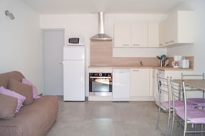 Interior - Studio n°3 (Porto-Vecchio)