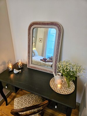 1 Schlafzimmer, Schreibtisch, Bügeleisen/Bügelbrett, WLAN