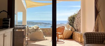 DOMUS SUN: Sea and Sardinian Relaxation!