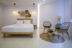 Superior Room, 1 Bedroom | Hypo-allergenic bedding, in-room safe, desk, laptop workspace