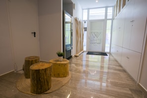 Interior - White Corner (Thessaloniki)