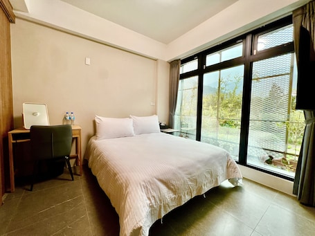 Ropa de cama de alta calidad y decoración personalizada . Chance Villa 261