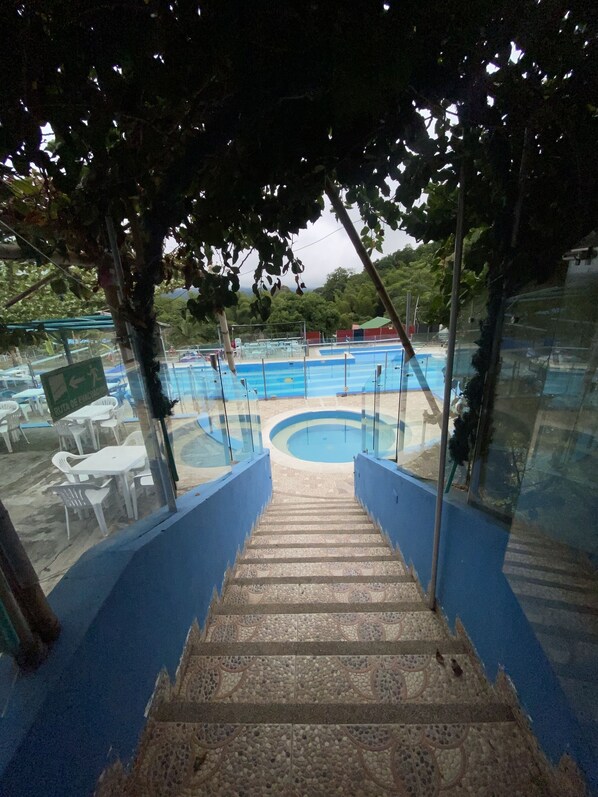 Outdoor pool - EL MIRADOR DEL EDÉN (Viotá)