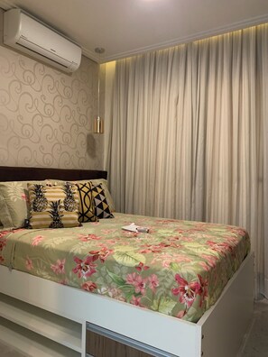 Luxury Studio | In-room safe, blackout drapes, iron/ironing board, free WiFi - Flat Vip 5 Estrelas (Cotia)