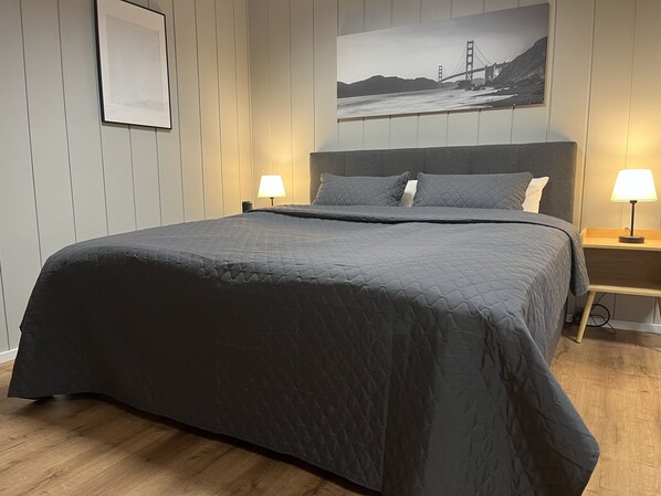 1 Schlafzimmer, WLAN, Bettwäsche