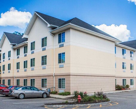 TAPA HOTEL - Image 17