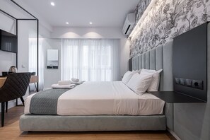 1 chambre, coffres-forts dans les chambres, fer et planche à repasser