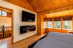 4 bedrooms, WiFi, bed sheets