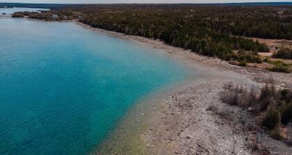 The Cape Miles Retreat - Tobermory Exclusive Experience