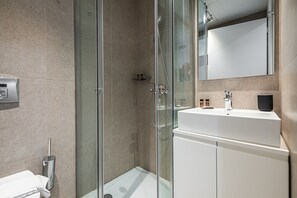 Uklassifisert bilde, 2 av 9, knapp