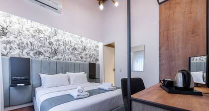 Kriel Suites by LIV Homes 301