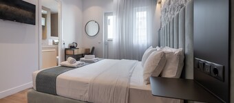 Kriel Suites by LIV Homes 204