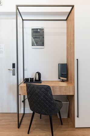 Uklassifisert bilde, 3 av 9, knapp