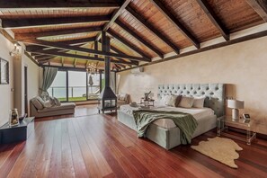 5 habitaciones, wifi y ropa de cama 