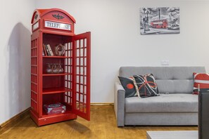 Living area - Iconic London Apartment - Excellent Location (London)