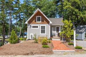 Exterior - 2 Lake Winnipesaukee waterfront homes, 2 boat slips, dogs welcome, hosts 18 (Gilford)