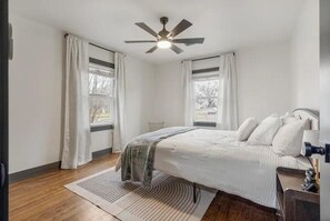 Room - Brookside’s Best Updated 2 Bed (Tulsa)