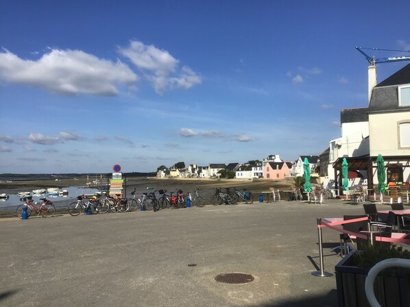 Property grounds - Passez un Agréable Séjour Dans cet Appartement Dupleix de 55m2 Terrasse de 30m2 (Île-Tudy)