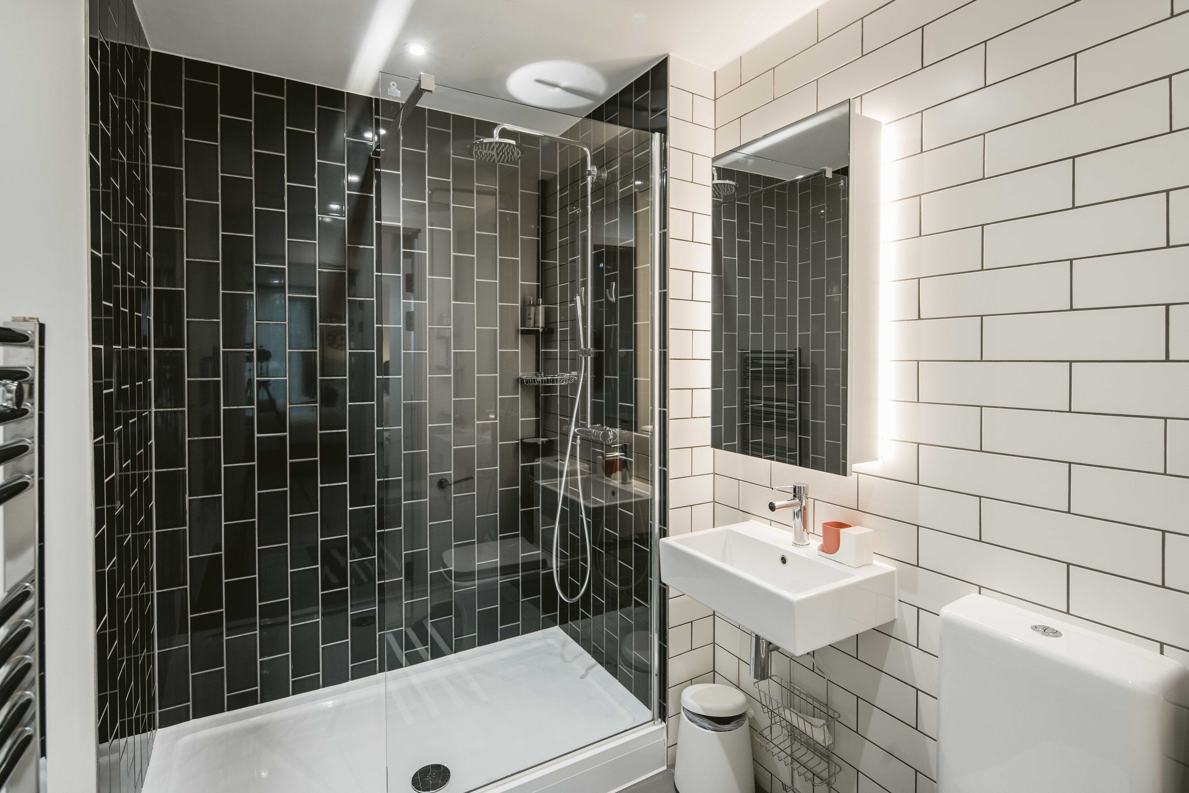 Apartment | Bathroom