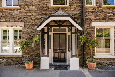 Biskey Retreat: Georgian Charm