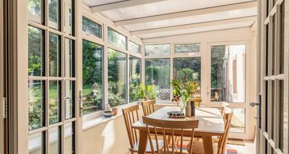 Yew Tree: Historic Georgian Farmhouse, Ellonby