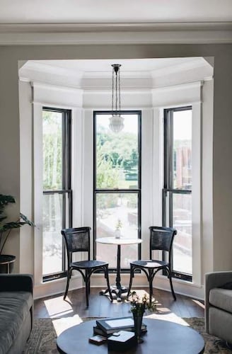 Ulysses Suites, Suite 301