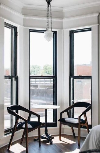 Ulysses Suites, Suite 302