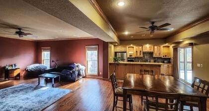 Private space in Bentonville with a forest view!