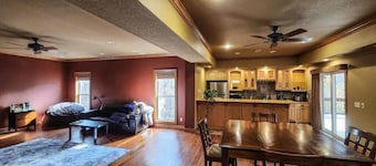Private space in Bentonville with a forest view!