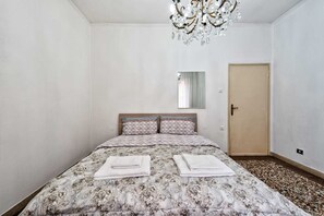 Habitación City | 1 dormitorio, wifi gratis, ropa de cama