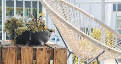 Zentrumsnahes Apartment mit Parkplatz & Balkon