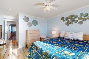 2 bedrooms, iron/ironing board, Internet, bed sheets