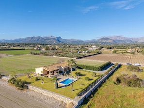 Exterior - Els Evols for 6 with pool between Pollensa and Alcudia (Alcúdia)