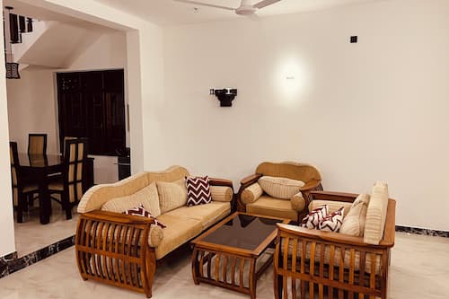 Habitación estándar, 1 cama de matrimonio | Zona de estar