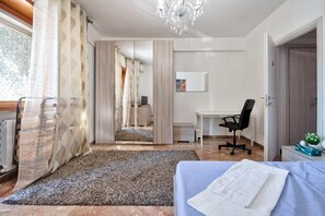 Habitación Confort | 1 dormitorio, wifi gratis, ropa de cama