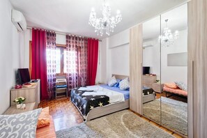 Habitación Deluxe | 1 dormitorio, wifi gratis, ropa de cama