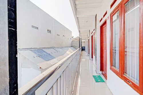 OYO Life 90570 Heboh Guest House Syariah