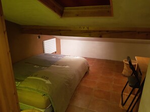 2 bedrooms, iron/ironing board, travel cot, WiFi - Loft de Charme, vue Grandiose & Apaisante, Ultra Équipé & Literie Haut de Gamme (Saint-Gervais-les-Bains)
