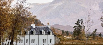 Incredible farmhouse in one of Scotland's most dramatic landscapes