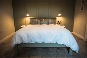 2 soverom, reiseseng for barn, wi-fi (inkludert) og sengetøy