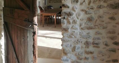 EXCEPTIONNEL! pour retrouvailles familiales ou amicales 12 Ă 15 PERSONNES