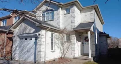 ❤ Double Delight Getaway: 2 Homes + 2 Hot Tubs ❤
