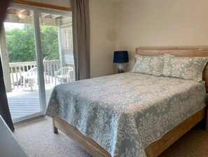 6 soverom, strykejern/-brett, wi-fi (inkludert) og sengetøy