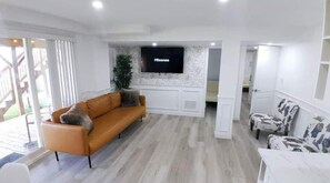 Téléviseur connecté, foyer, jeux vidéo