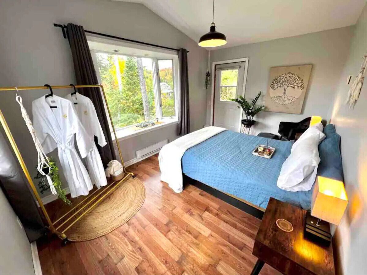 3 quartos, escrivaninha, Wi-Fi, roupa de cama