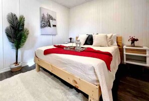 3 bedrooms, desk, WiFi, bed sheets - Chalet BIA - Le Petit Chaleureux (Ham-Nord)